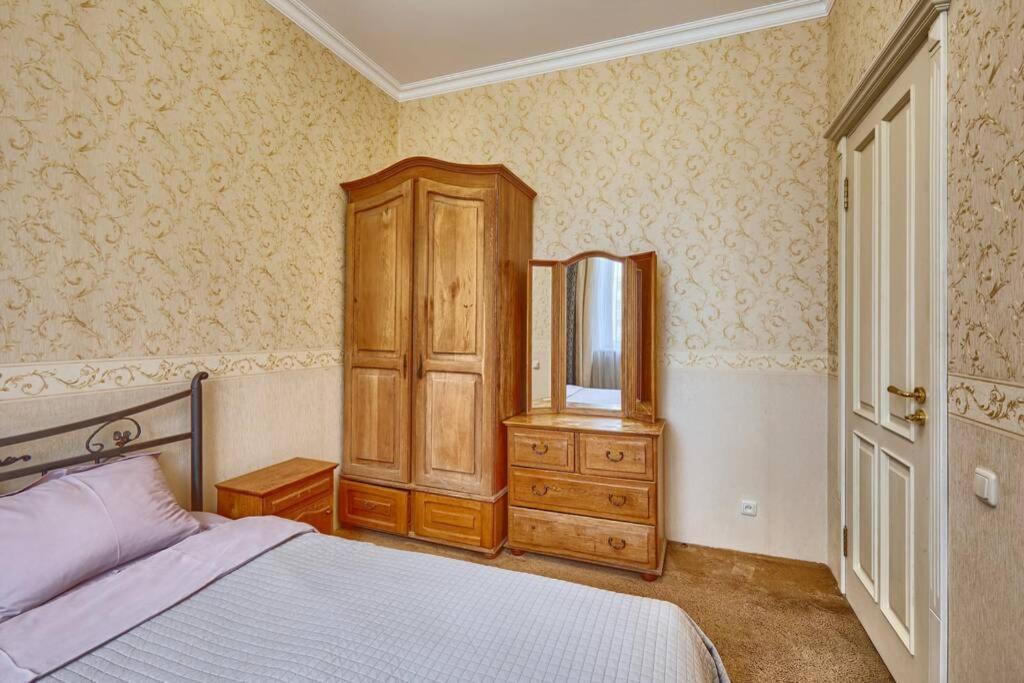 Apartment Near Bessarabsky Square Kiev Exterior foto